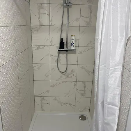 Edenderry Central Rooms Oda ve Kahvaltı 3*
