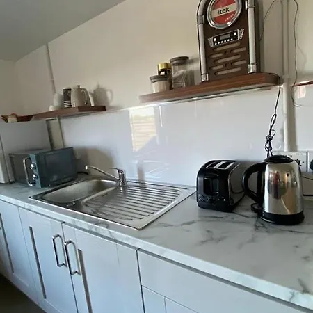 住宿加早餐酒店 Budget *